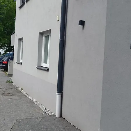 Erster Stock Nord Apartment Hall in Tirol